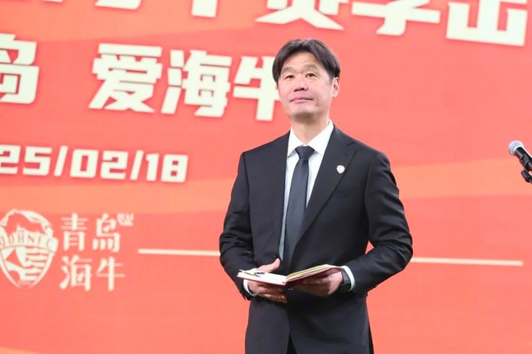 多名媒體人士點(diǎn)評(píng)海牛：引援老中青都有，就看李霄鵬的捏合能力了